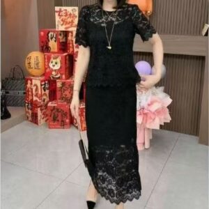 Womens Slim-Fit Elegant Lace Skirt Set